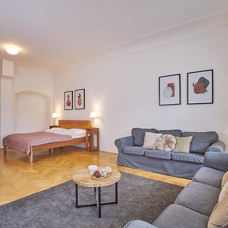 Charles Bridge Suites 프라하 외부 사진