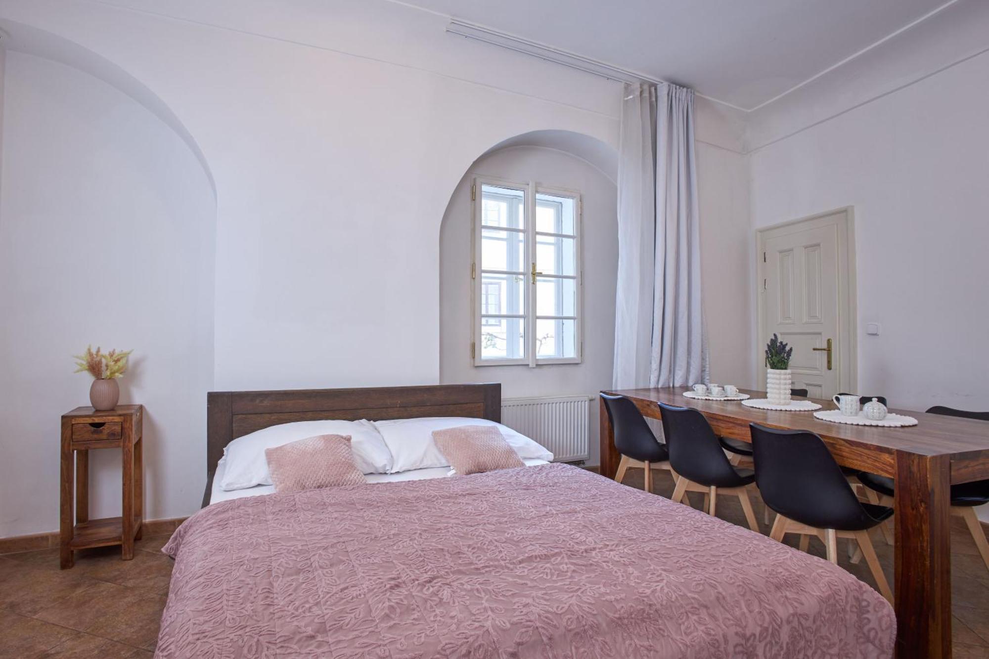 Charles Bridge Suites 프라하 외부 사진