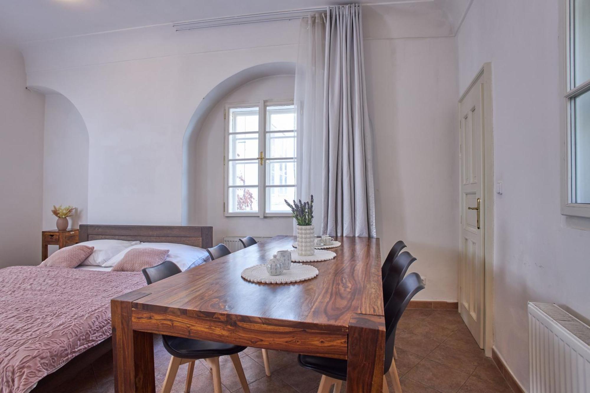 Charles Bridge Suites 프라하 외부 사진