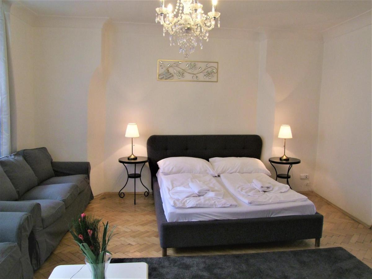 Charles Bridge Suites 프라하 외부 사진
