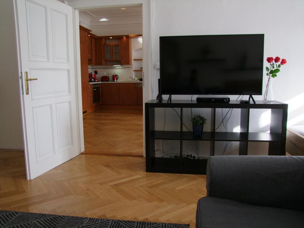 Charles Bridge Suites 프라하 외부 사진